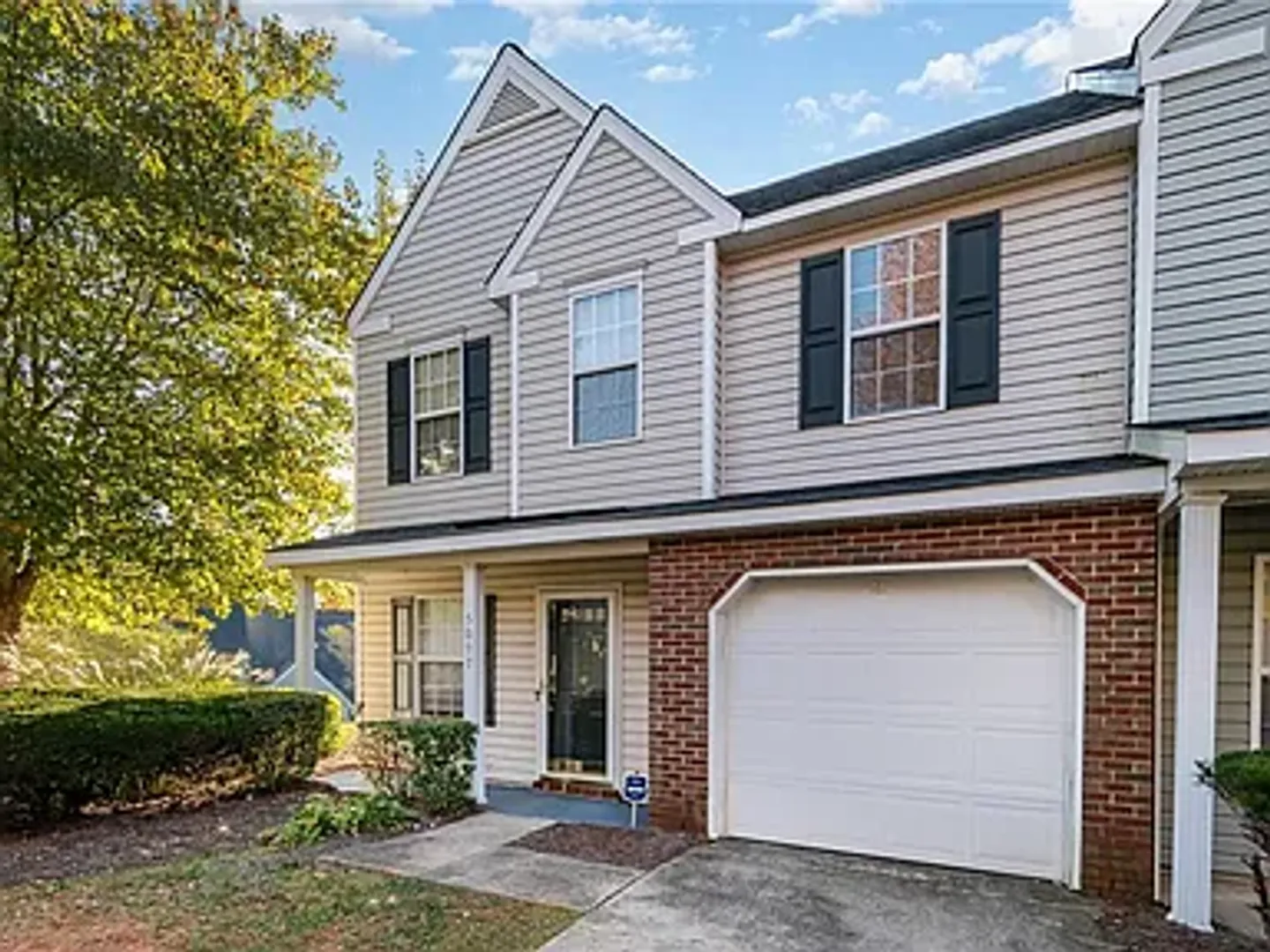 Greensboro Townhome: 5097 Bartholomews Lane