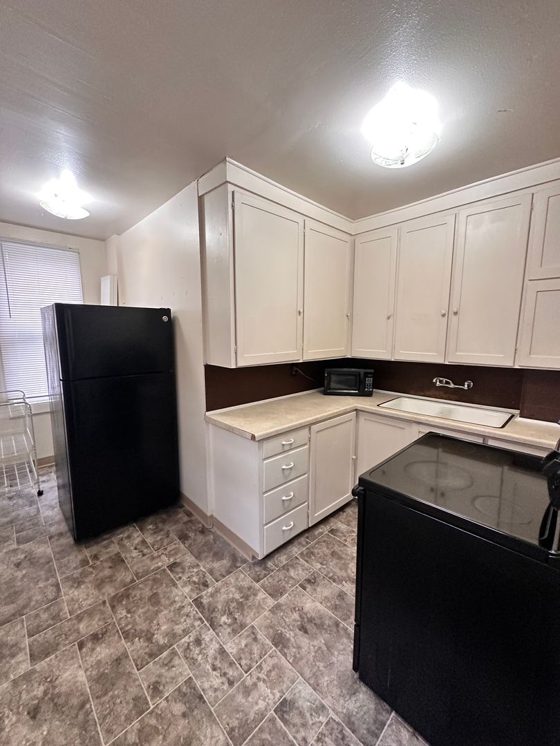 Spokane Apartment: 607 N Elm St.