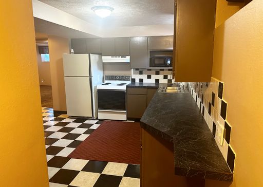 Cozy 1 Bed/1 Bath Apartment Near Gonzaga! – photo 1