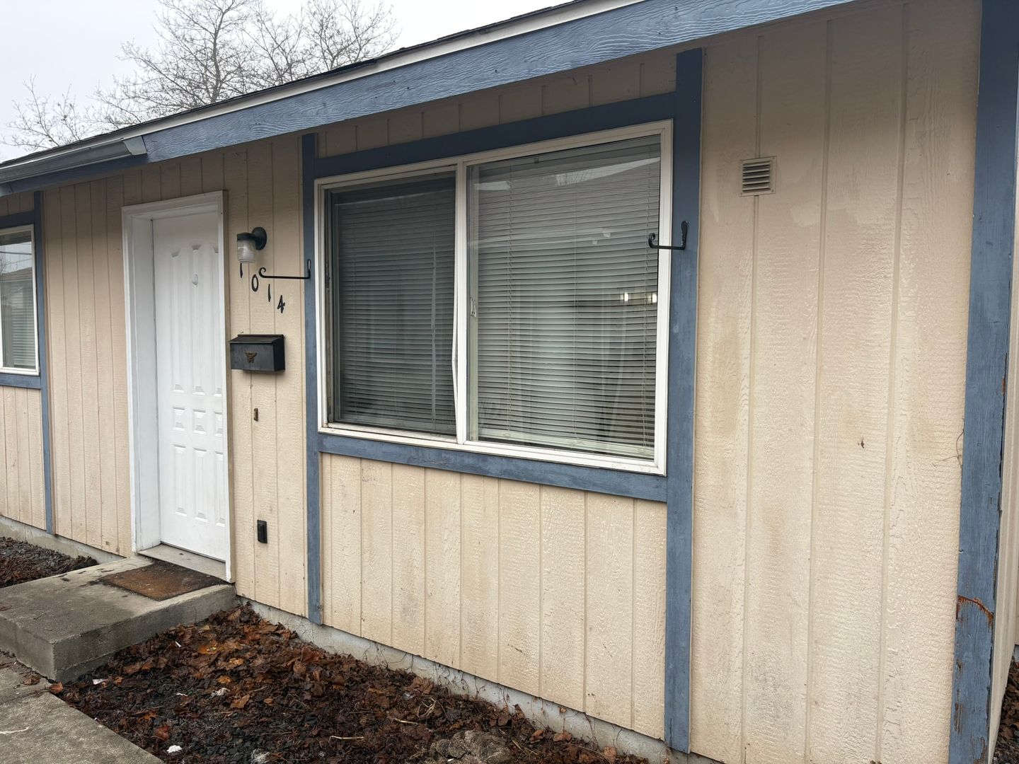 Spokane Apartment: 1014-1016 E Crown Ave