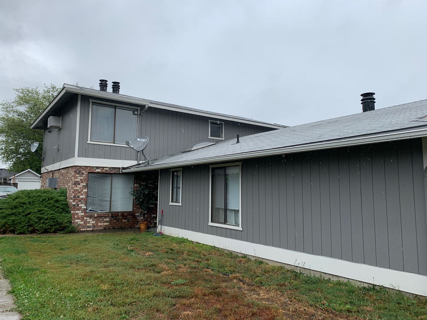 Spokane Apartment: 6119 - 6123 N Addison
