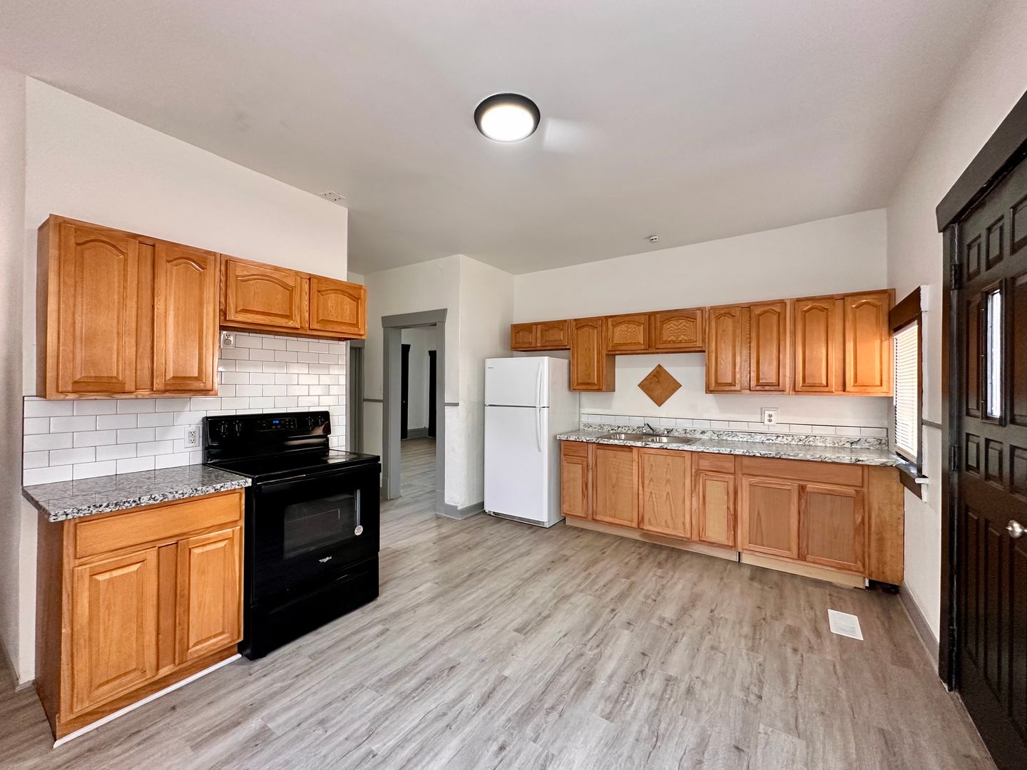 Spokane Apartment: 2907 E Jackson