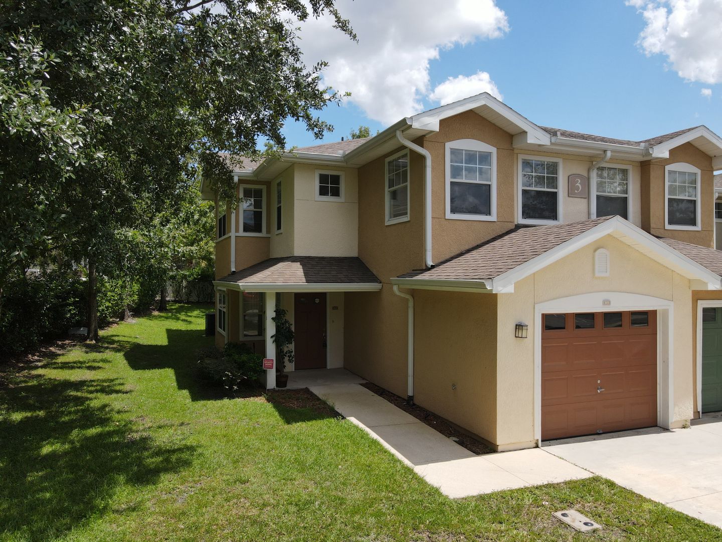 JACKSONVILLE House: 8550 ARGYLE BUSINESS LOOP  UNIT 301