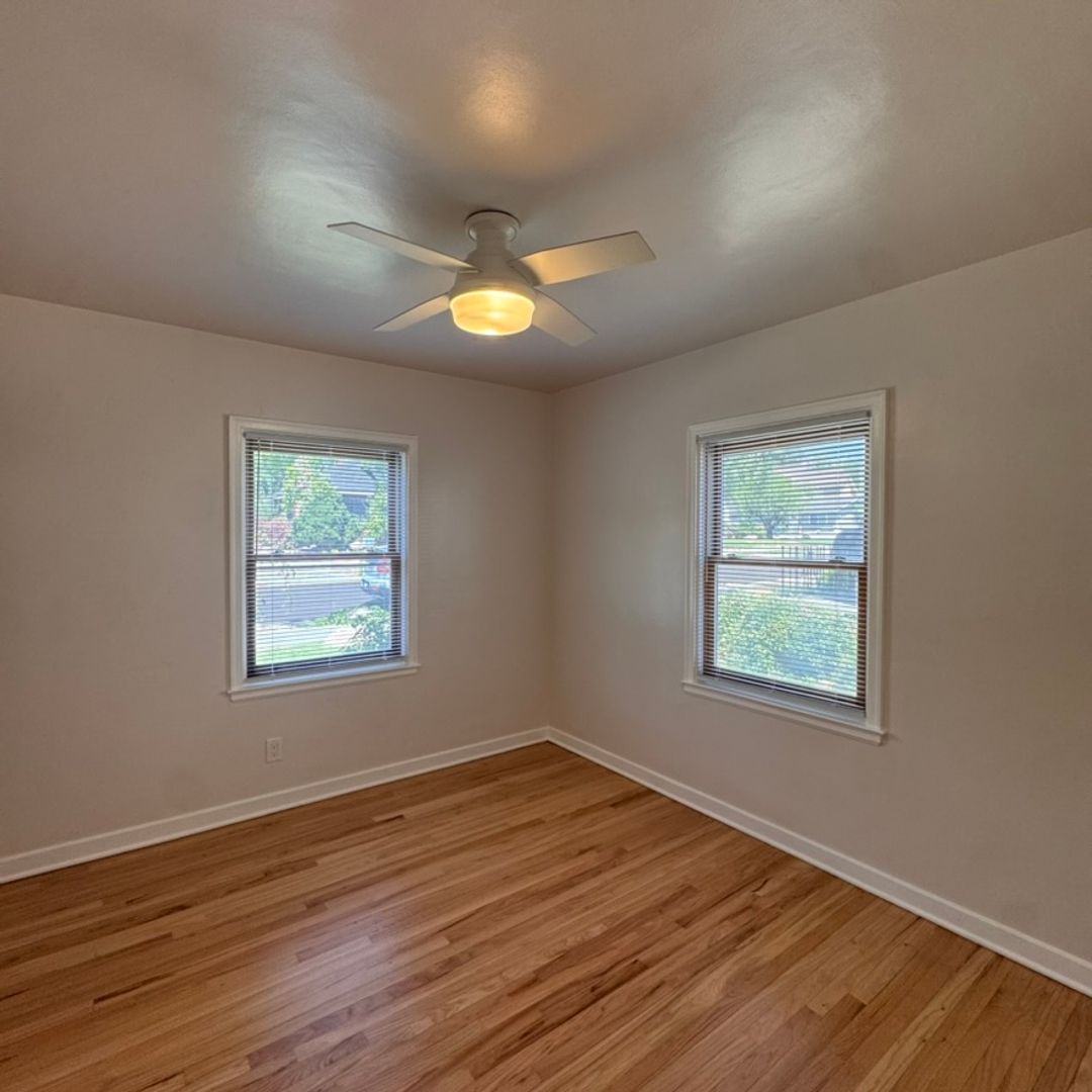 ONE TIME - 1290 Gordon 8 of 12
