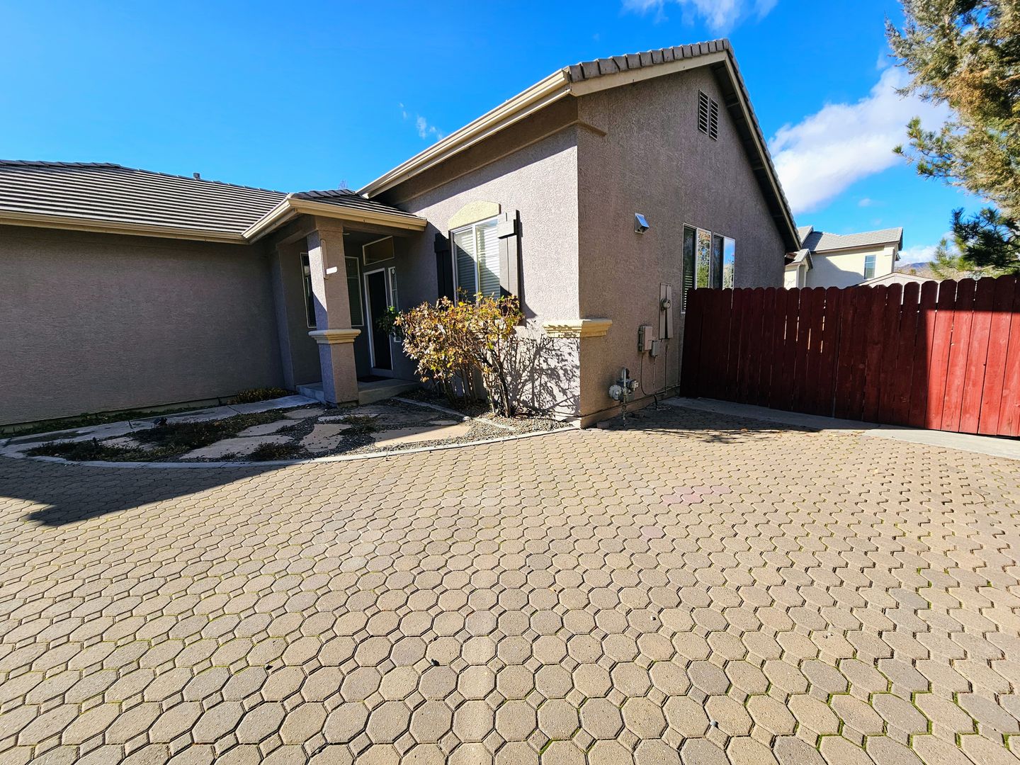 Reno House: 8713 Spinner Ct