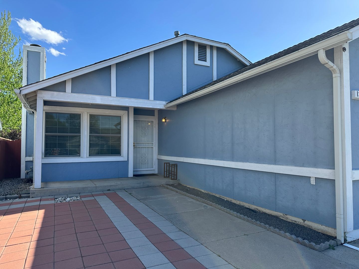 Sparks House: 1213 Lawton Ct