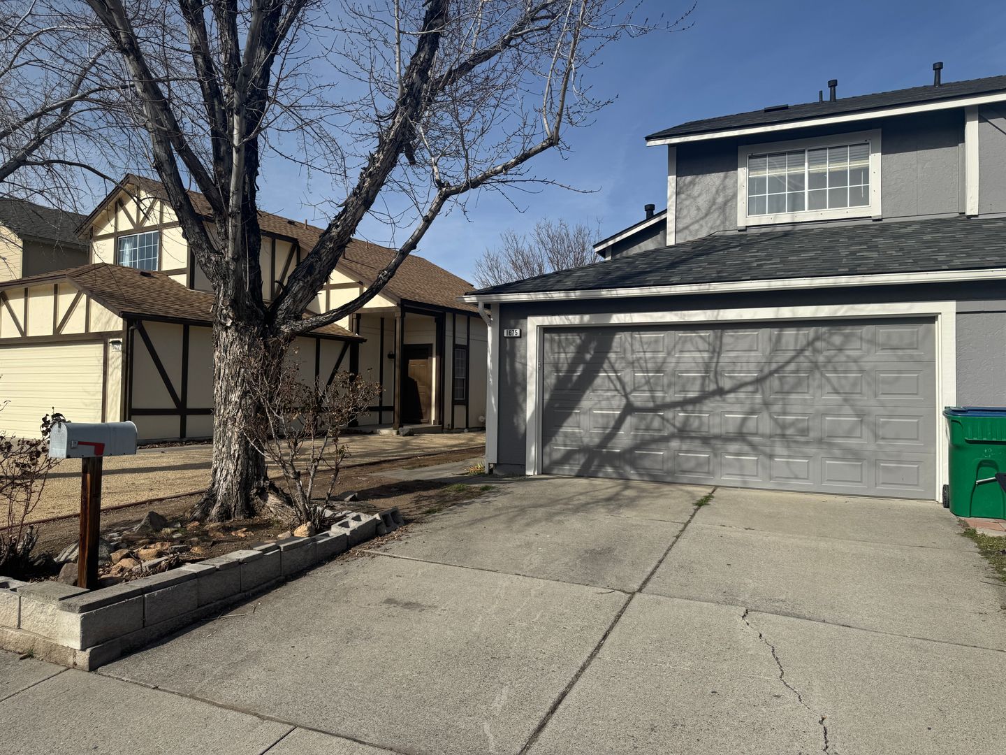 Sparks House: 1675 Round Mountain Cir