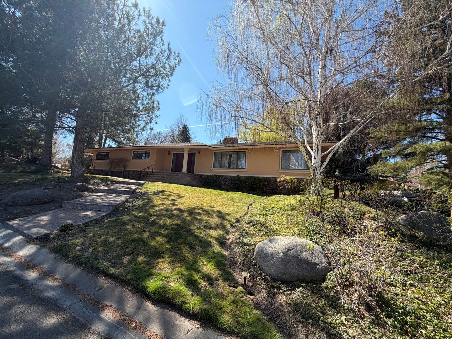 Reno House: 2435 Lake Ridge Shores E