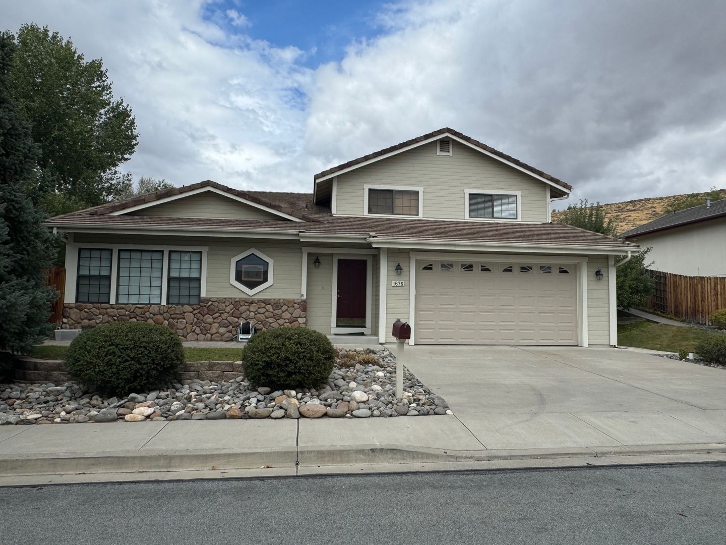 Sparks House: 1676 Golddust Dr