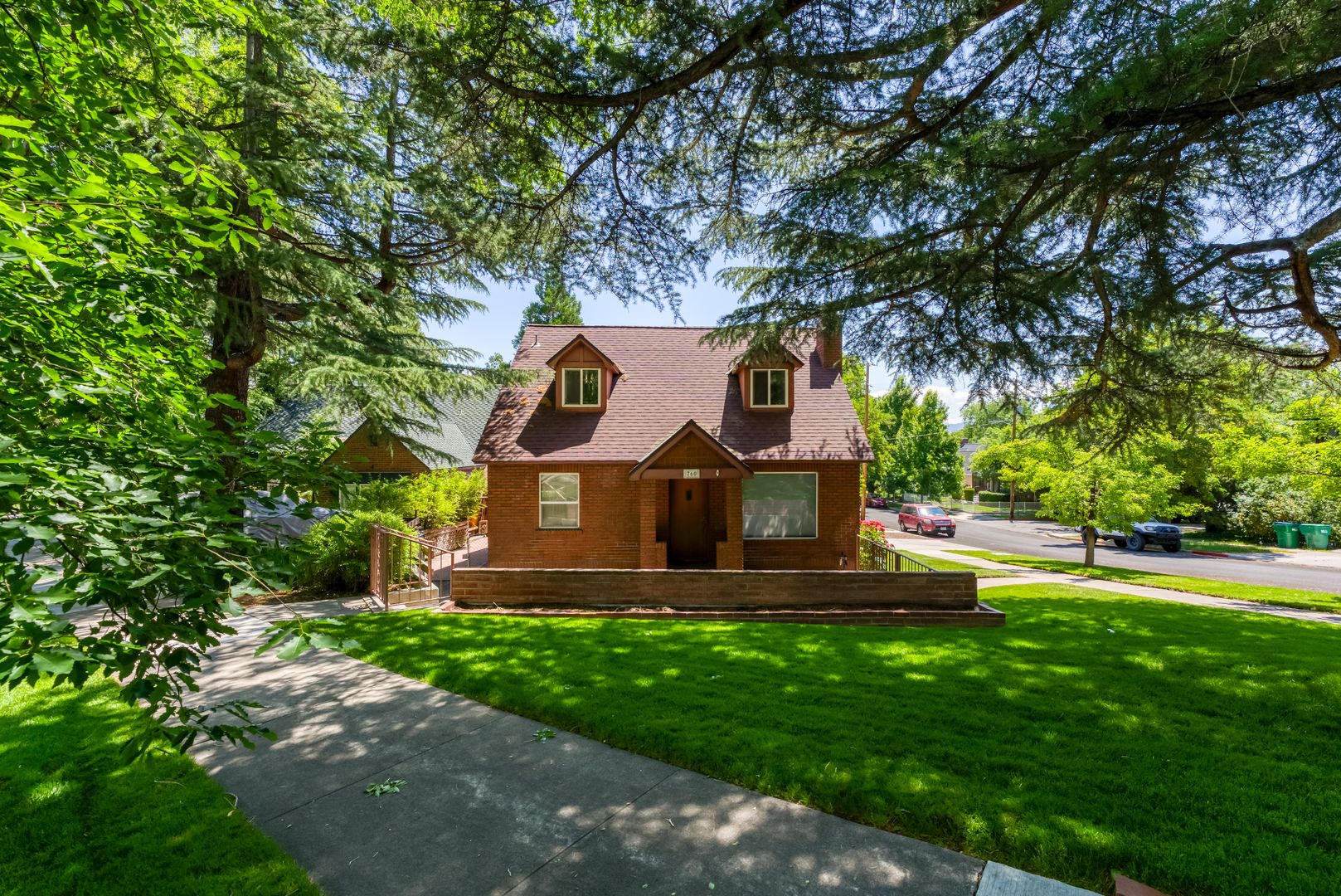 Reno House: 760 Marsh