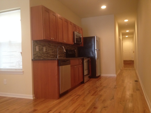 4 Bed 2 Baths 415 N 41st Street Unit A – photo 1