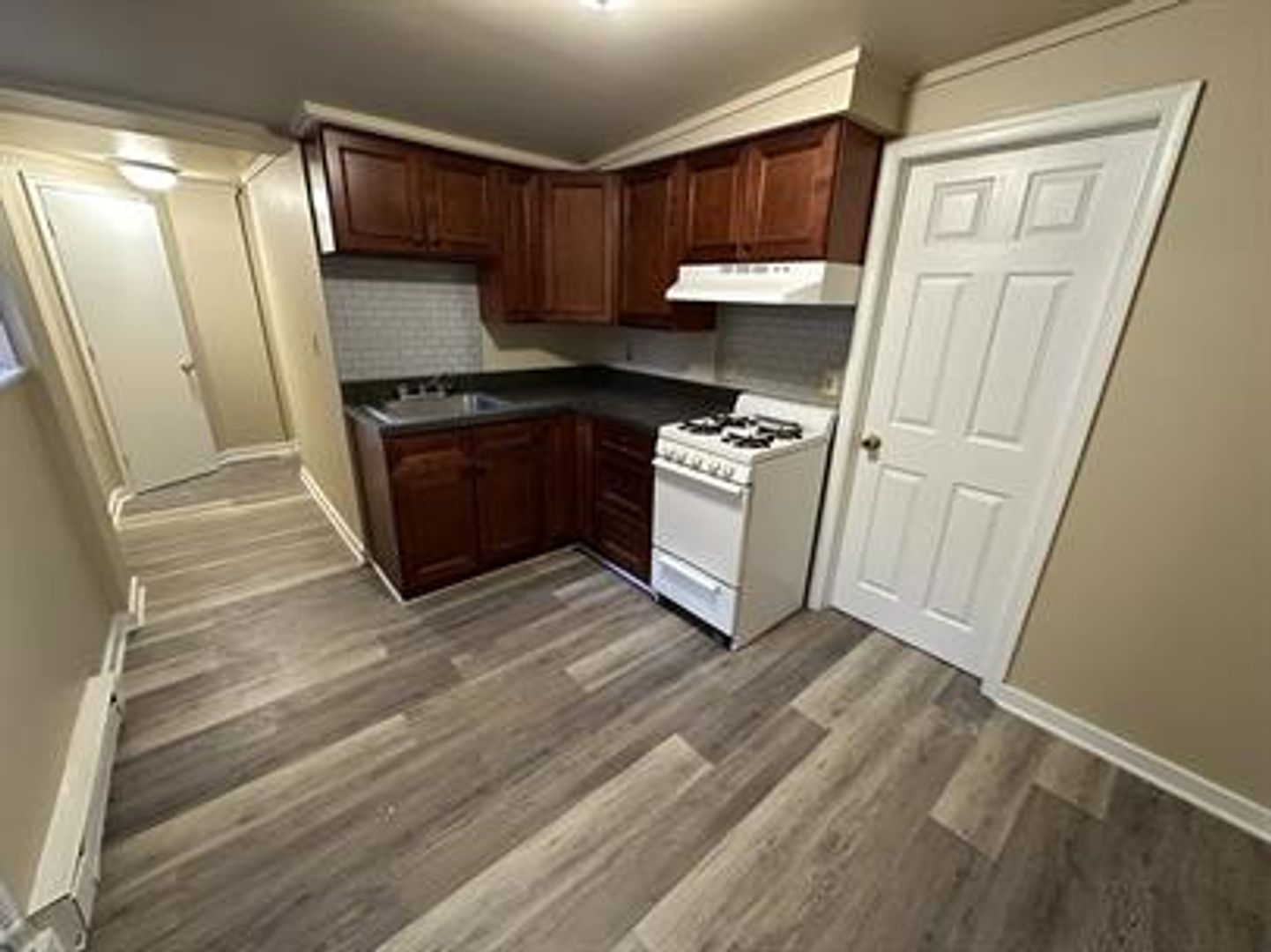 Lancaster Apartment: 25 Conestoga Street