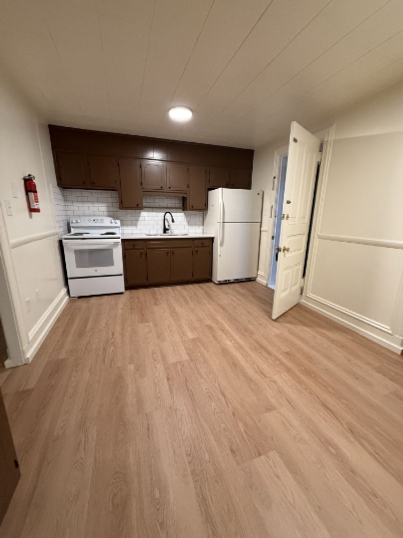 Gordonville Apartment: 243 Old Leacock Road