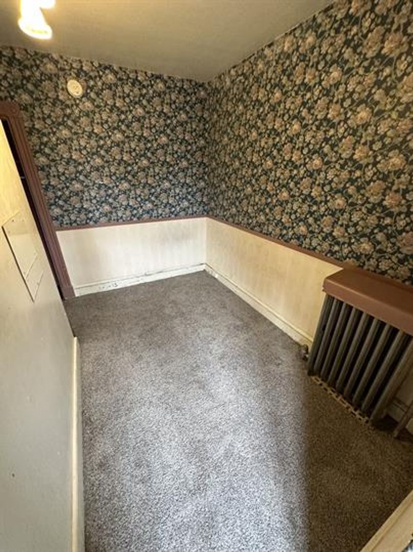 Lancaster Apartment: 911 East King Street