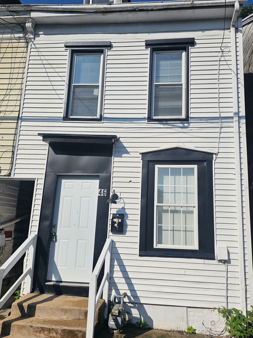 York House: 46 North Hartley Street
