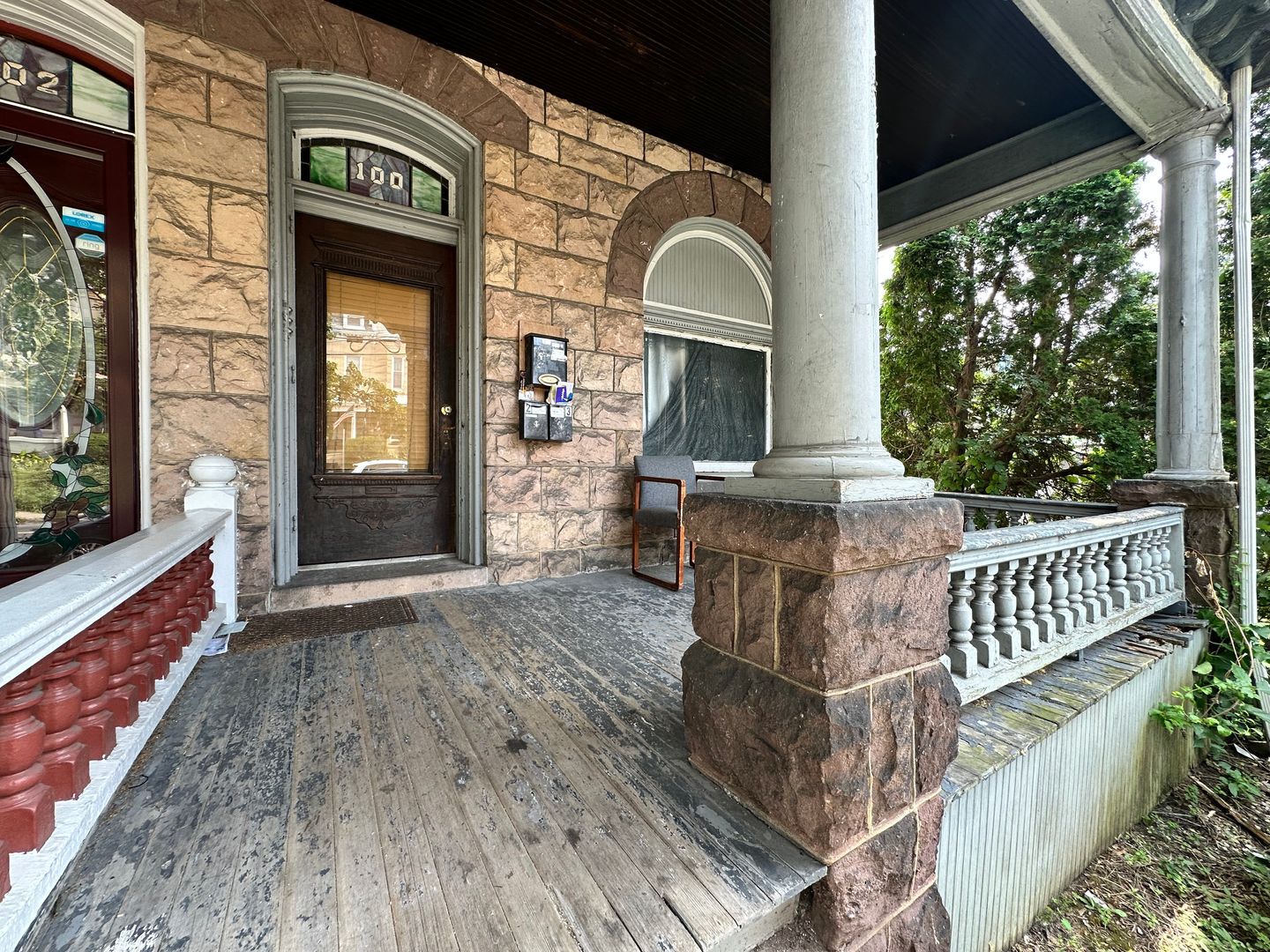 Reading Apartment: 100 Windsor Street