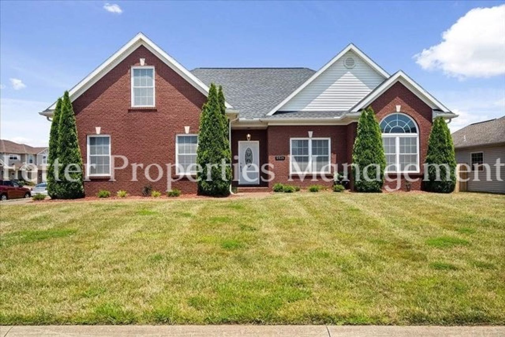 Evansville House: 2514 Aruba Court