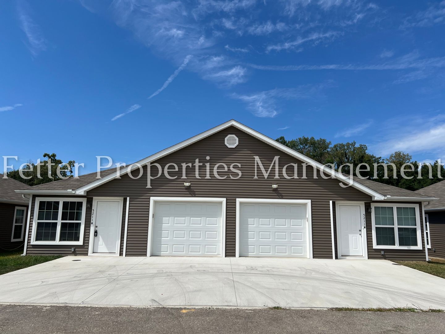 Newburgh Apartment: Canyon Circle