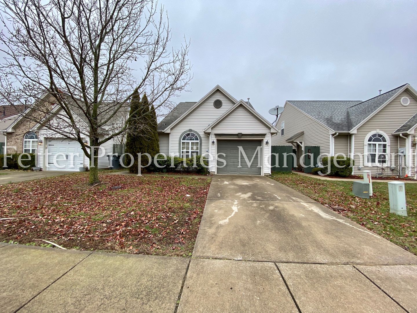 Evansville House: 4202 Shadwell Dr