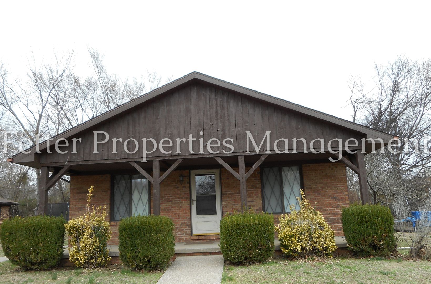 Newburgh Apartment: 6566 Heathervale Ct.