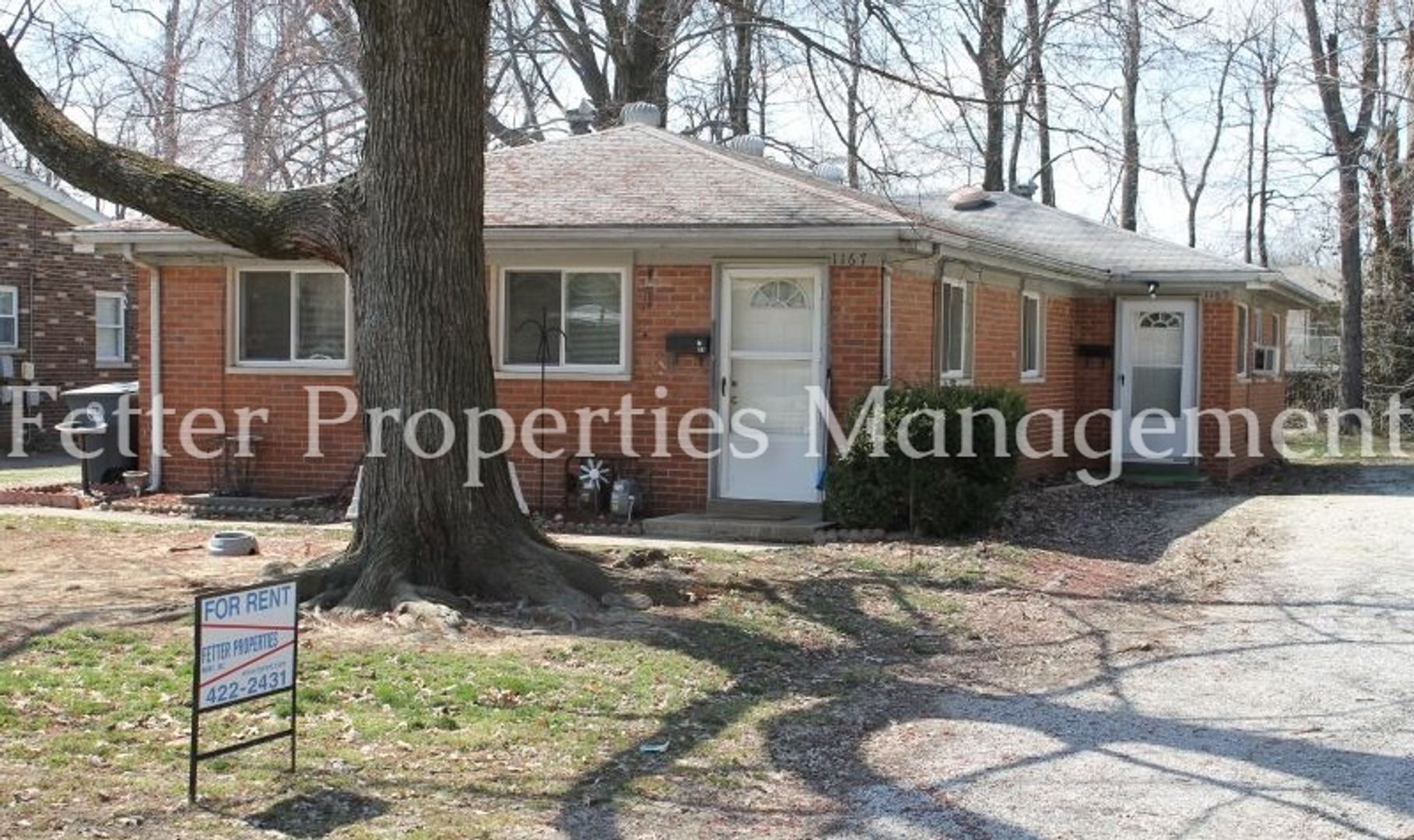 Evansville Apartment: 1165/1167 Lombard Avenue