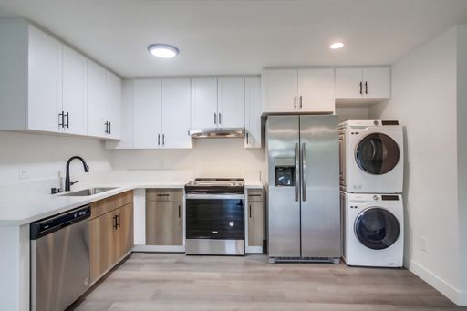 The Magnolia | Renovated 1 Bedroom Apartment Homes in Poway