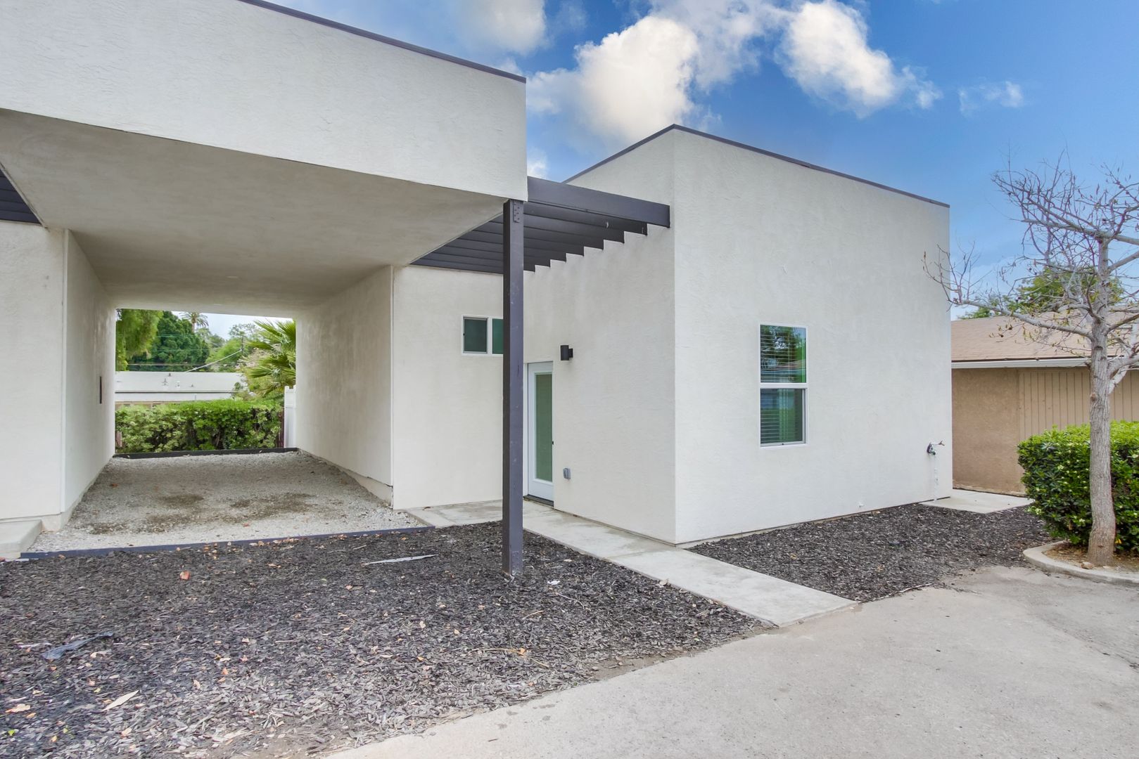 La Mesa Apartment: 4747-4757 Jessie Ave