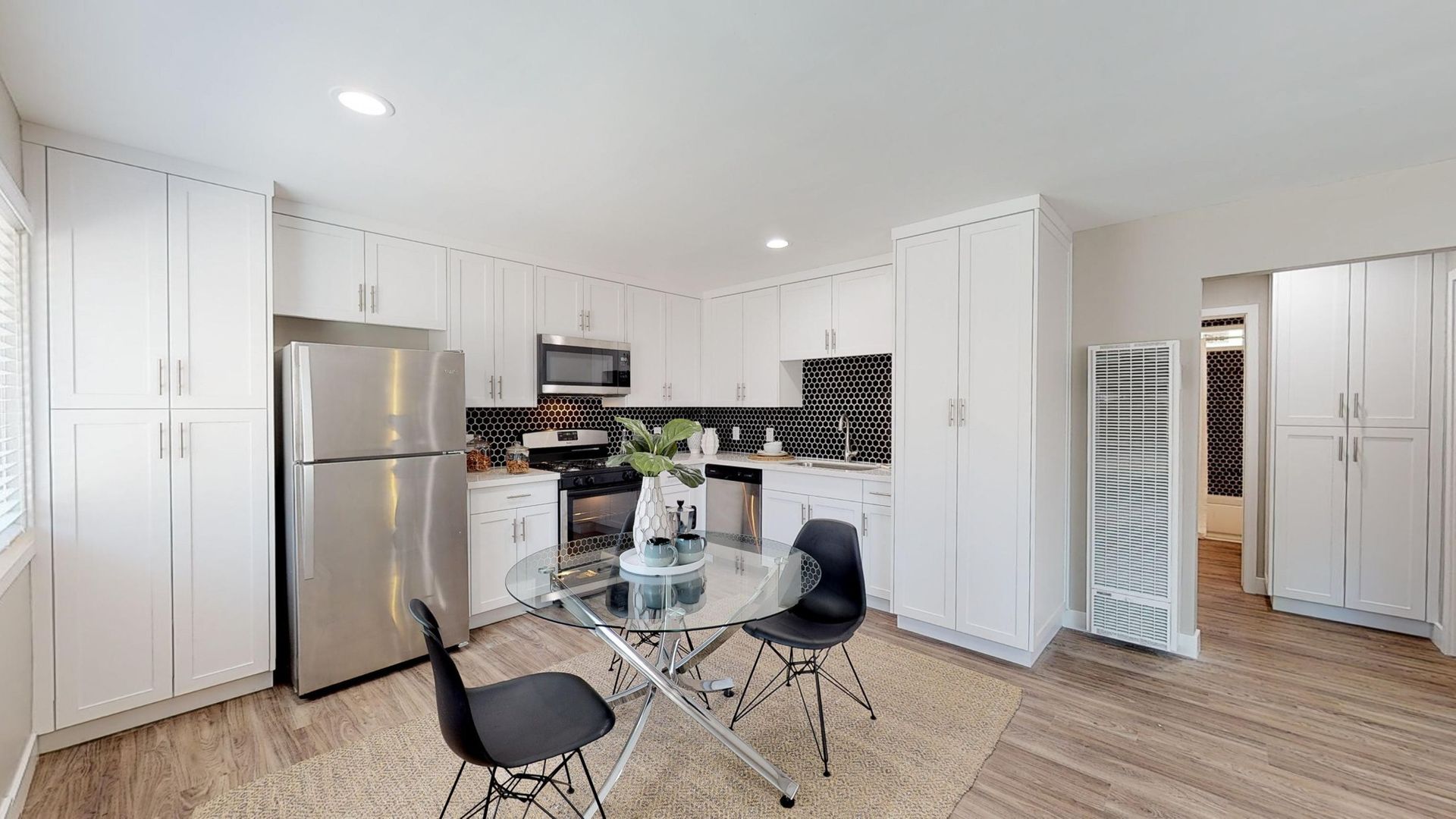 Escondido Apartment: 205 W. Vermont Ave