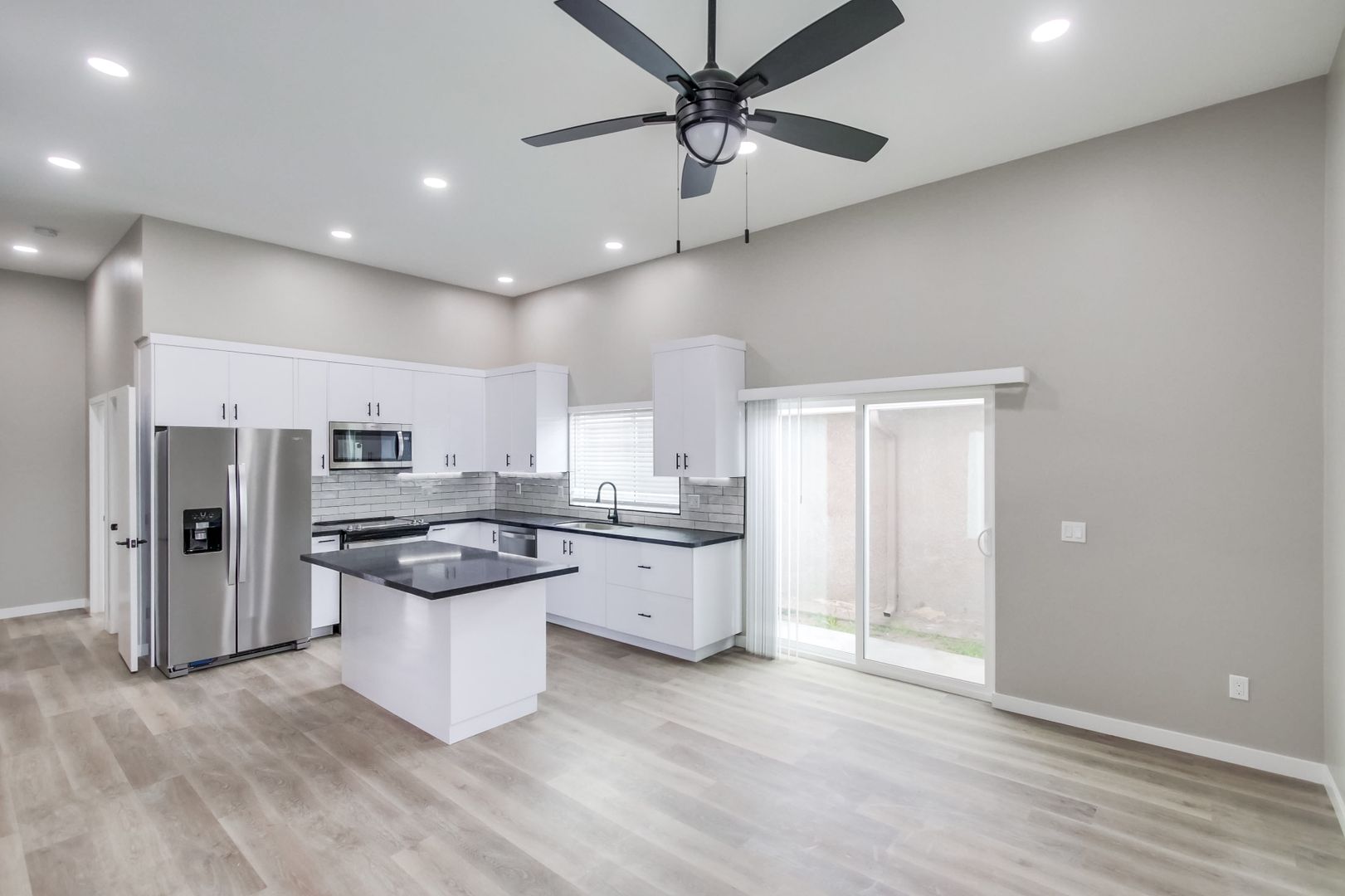 La Mesa Apartment: 4747-4757 Jessie Ave