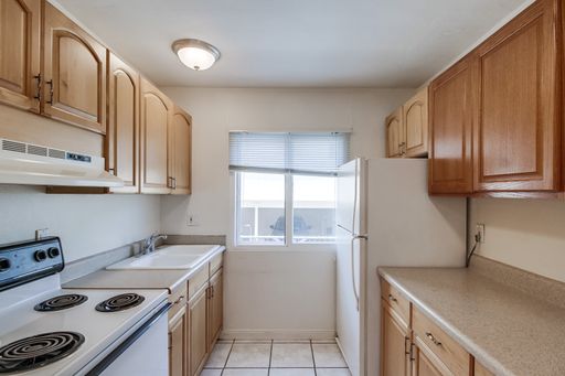 Studio Apartment in Golden Hill Near Balboa Park & Downtown San Diego – photo 1