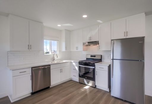 Ocean Breeze | Renovated Coastal Living Just Blocks from the Beach + Included Parking – photo 1