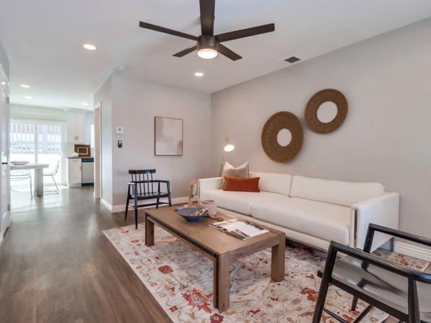 Encinitas Apartment: 137-149 Avocado Street