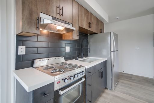 Le Jaime - Now Leasing! Brand New Renovated Studios – photo 1