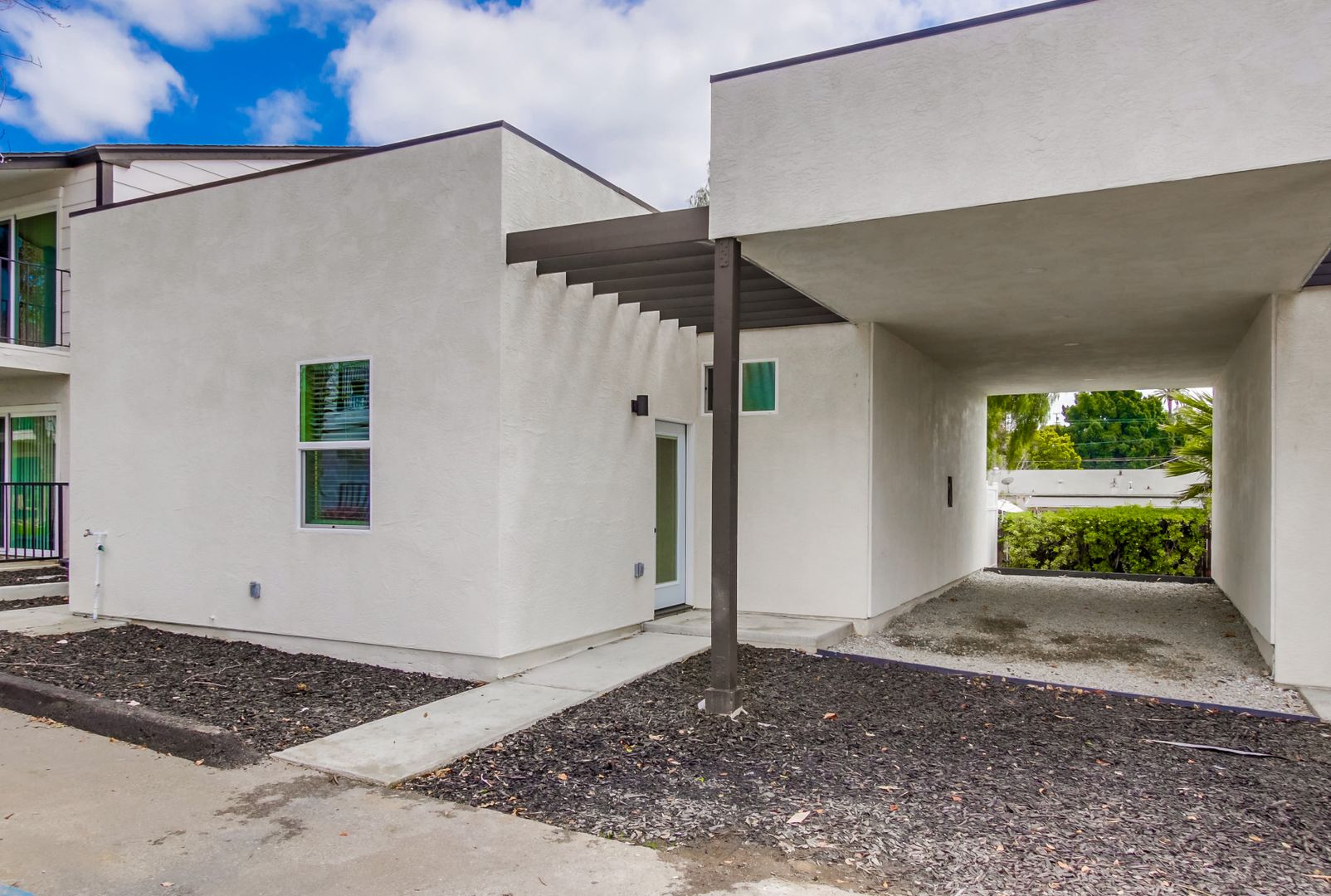 La Mesa Apartment: 4747-4757 Jessie Ave