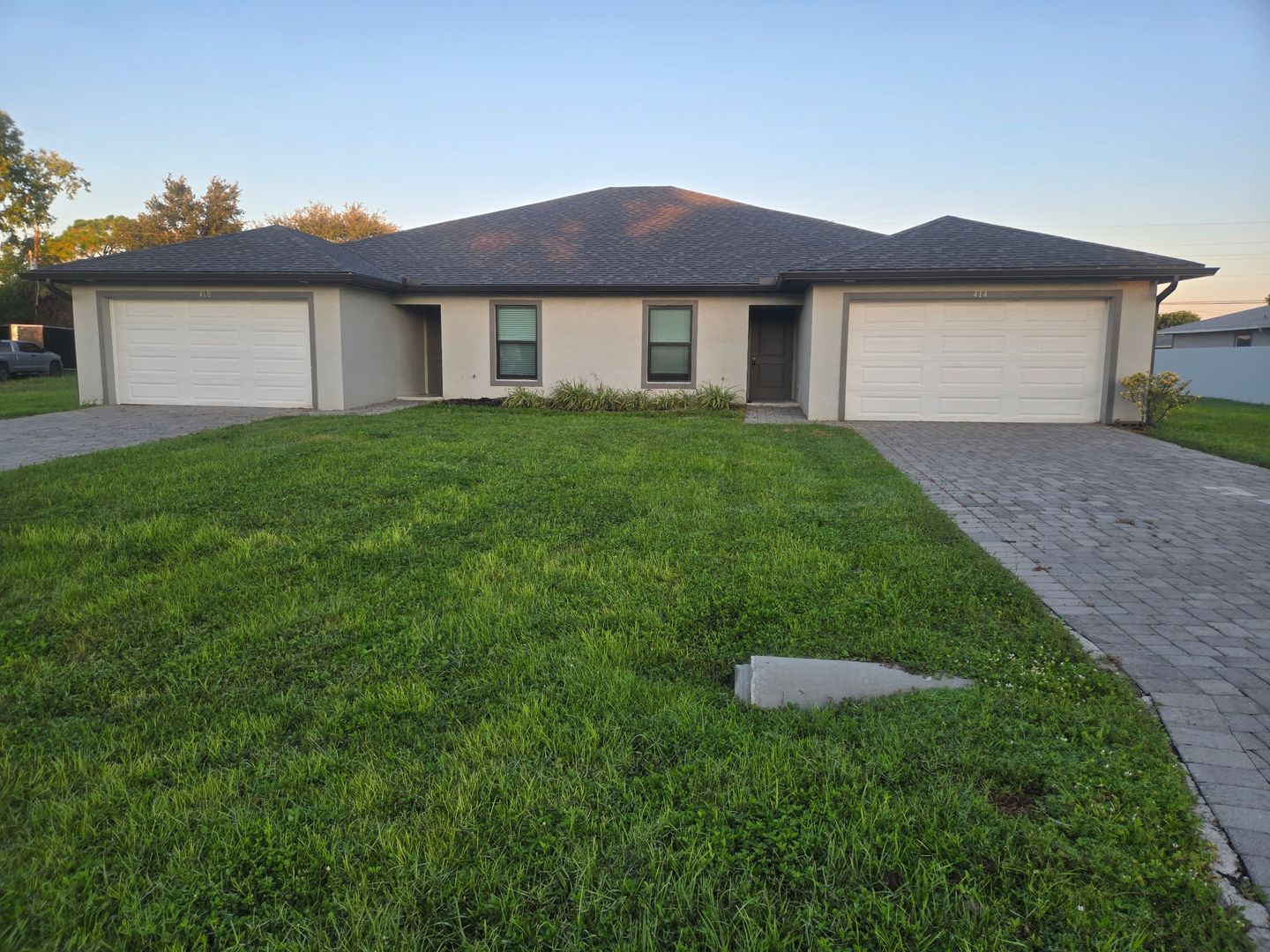 Cape Coral House: 414 NE 25th Ave