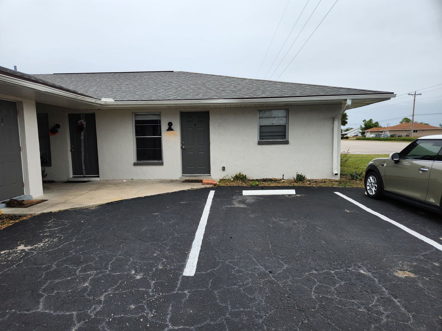 Cape Coral House: 1904 Santa Barbara Blvd #4