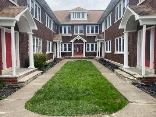 1 bedroom 1 bathroom apartment in Maplewood – photo 1
