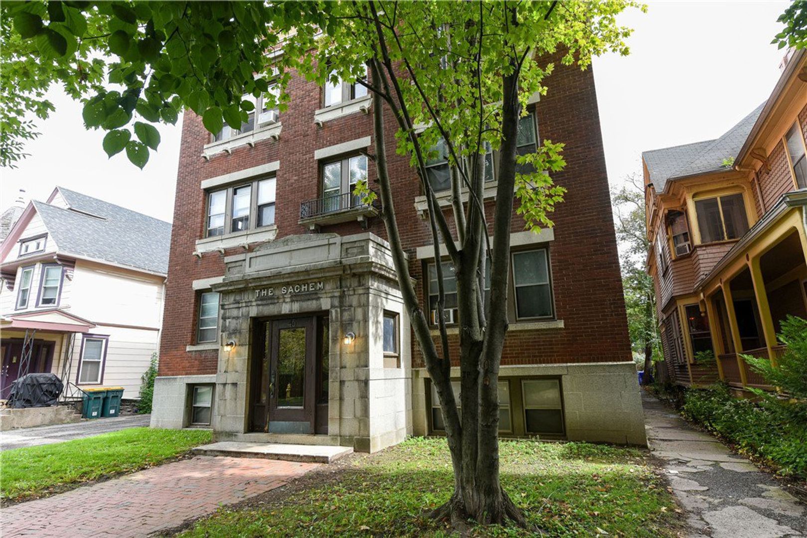 Rochester Apartment: 46 Meigs Street