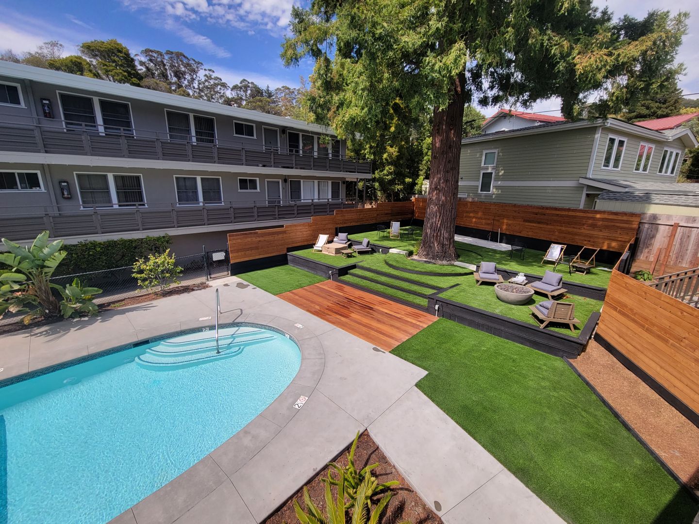 Mill Valley Apartment: 19 Knoll Lane