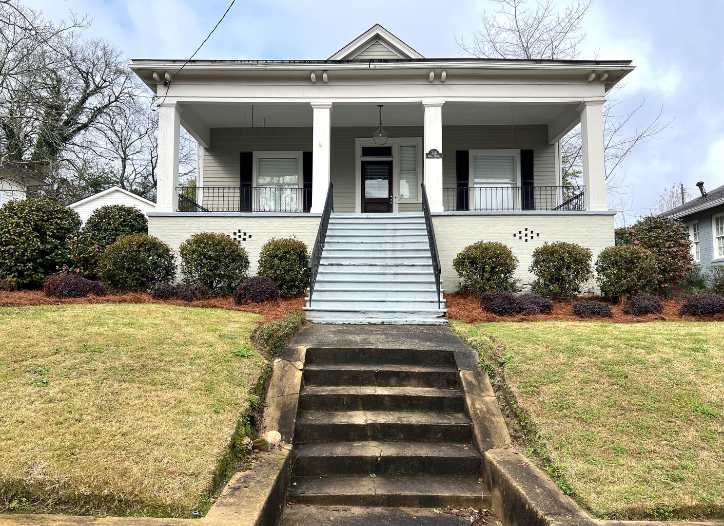 Macon House: 248 Hines Terr