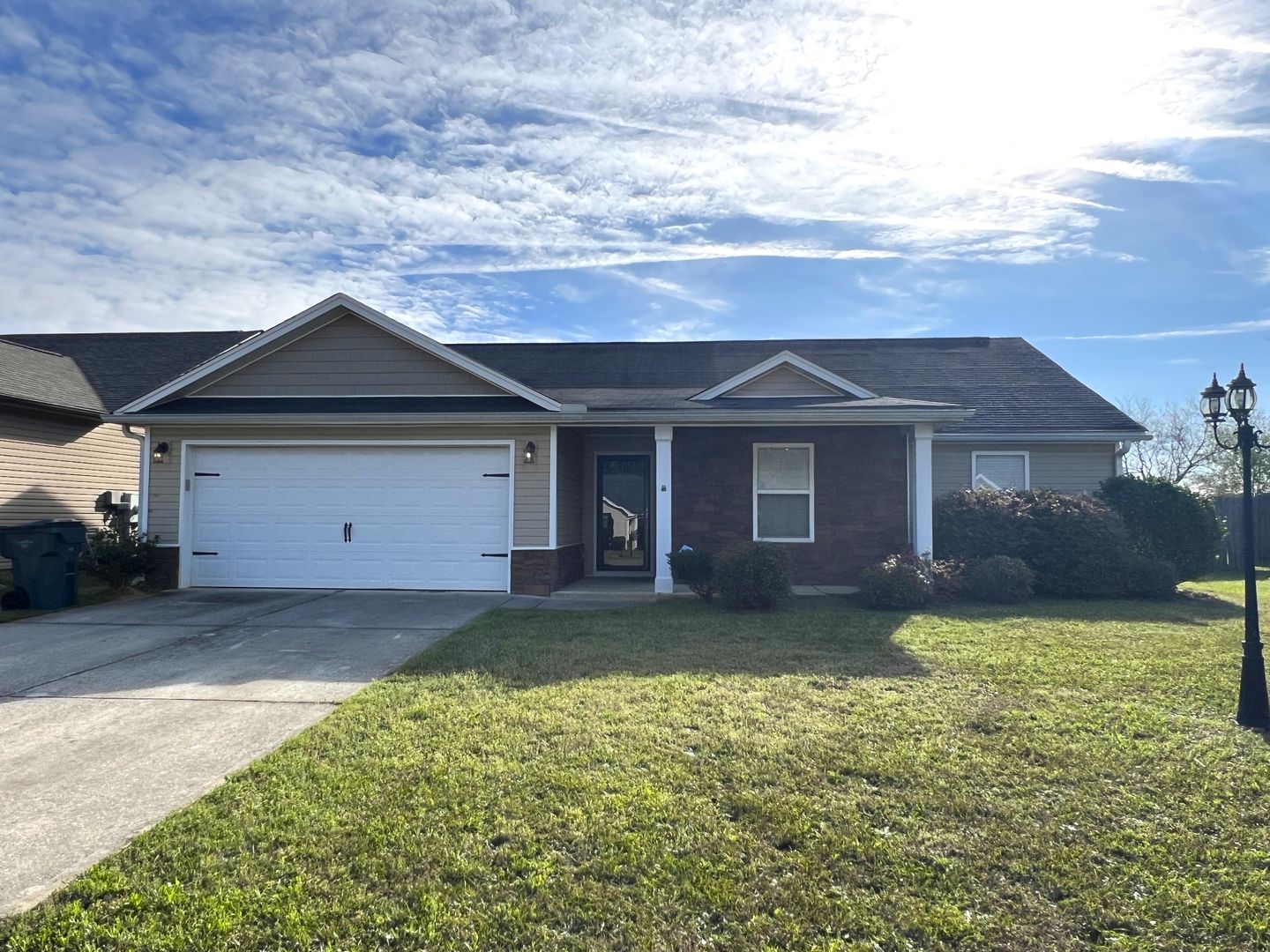 Bonaire House: 204 Edgarton Way