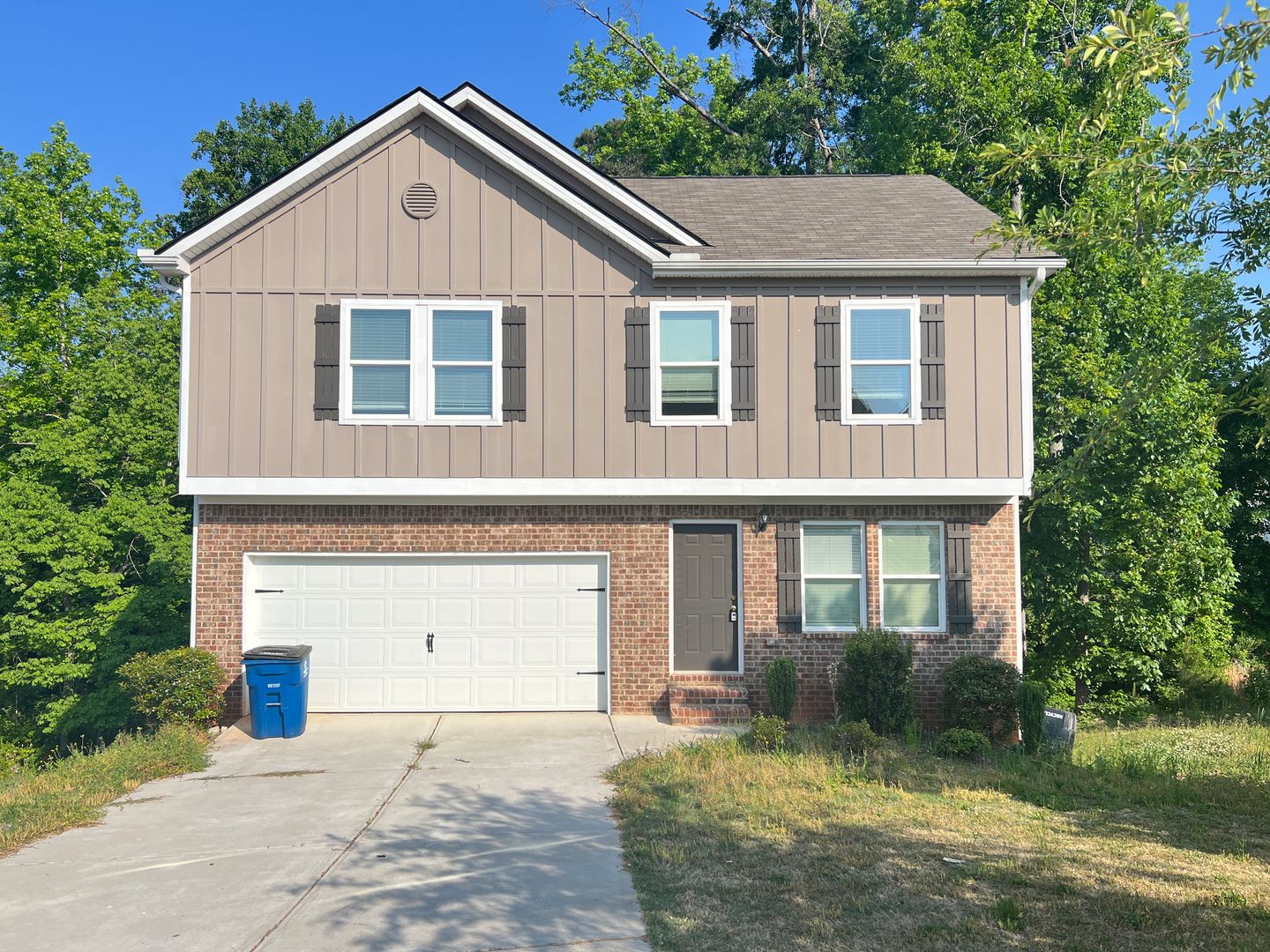 McDonough House: 431 Camella Cir