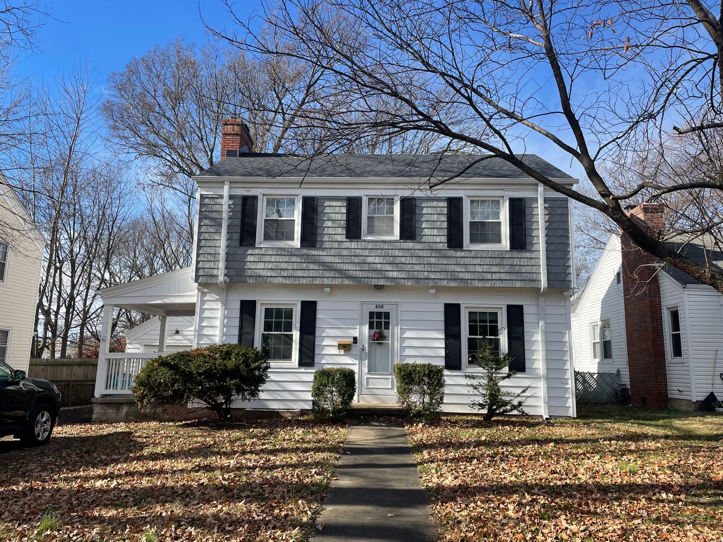 Springfield House: 659 S McCann Avenue