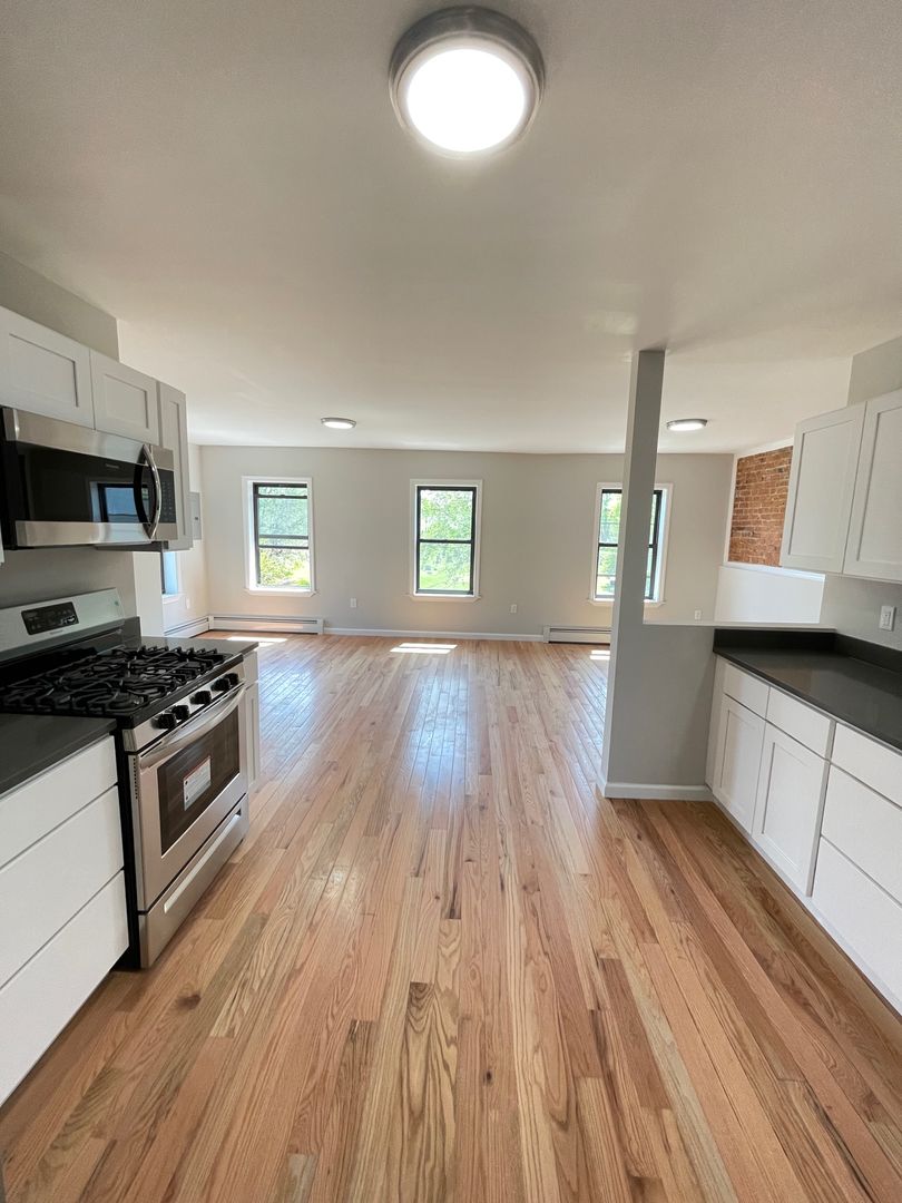 154-156 Washington St.