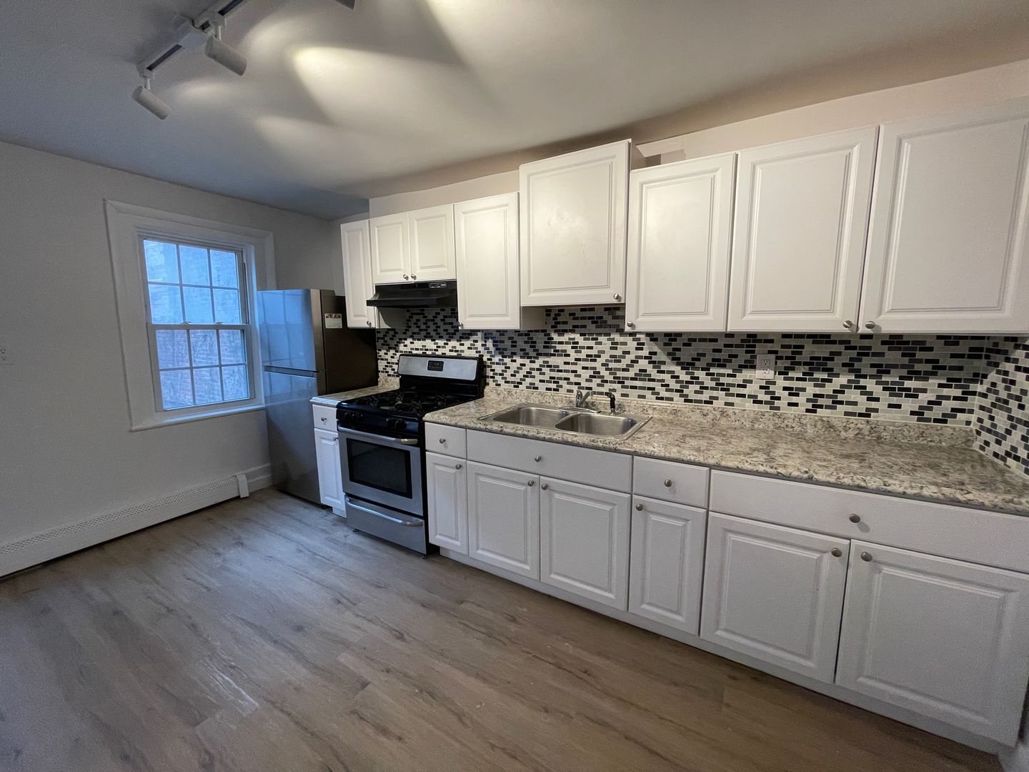 Newburgh Apartment: 305 Liberty Street