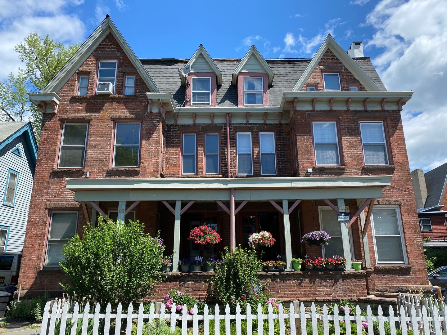 Newburgh Apartment: 10 Courtney Ave.