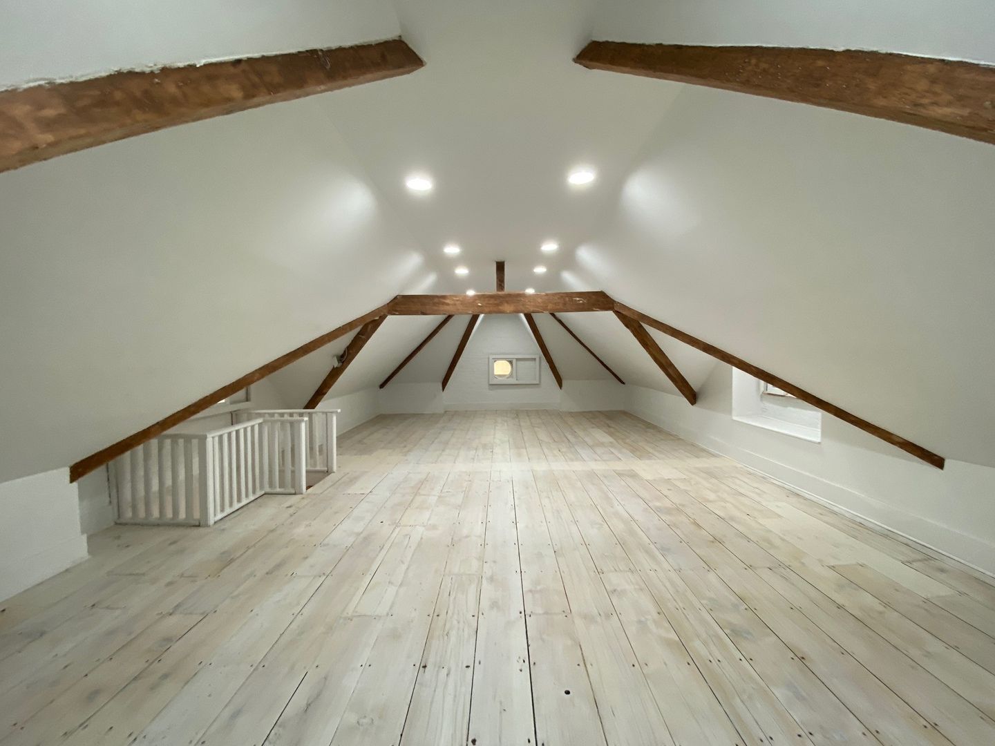 Newburgh Apartment: 233 Liberty St.