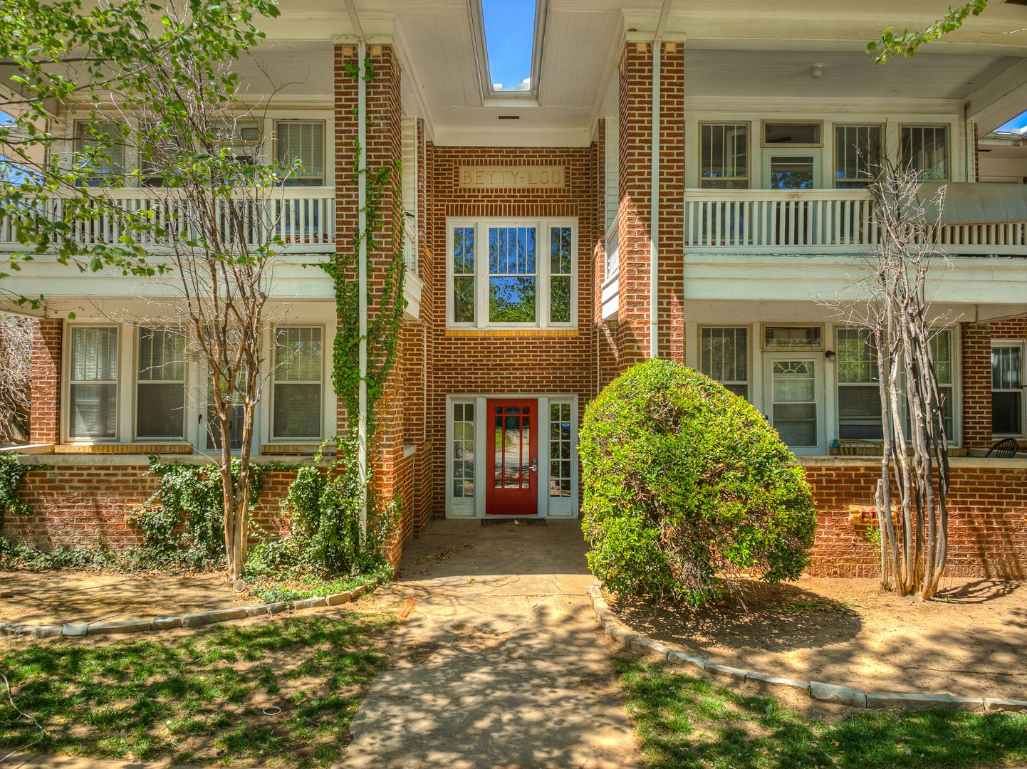 Oklahoma City Apartment: 2117 N Shartel Ave