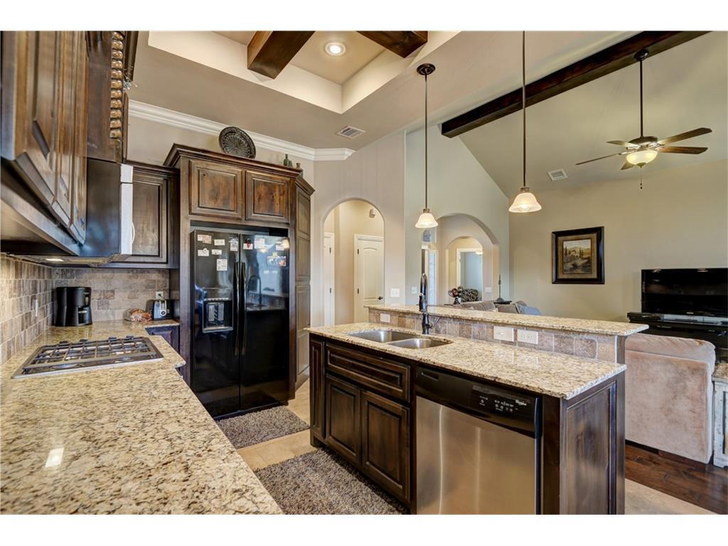 Edmond House: 2420 NW 155th ST