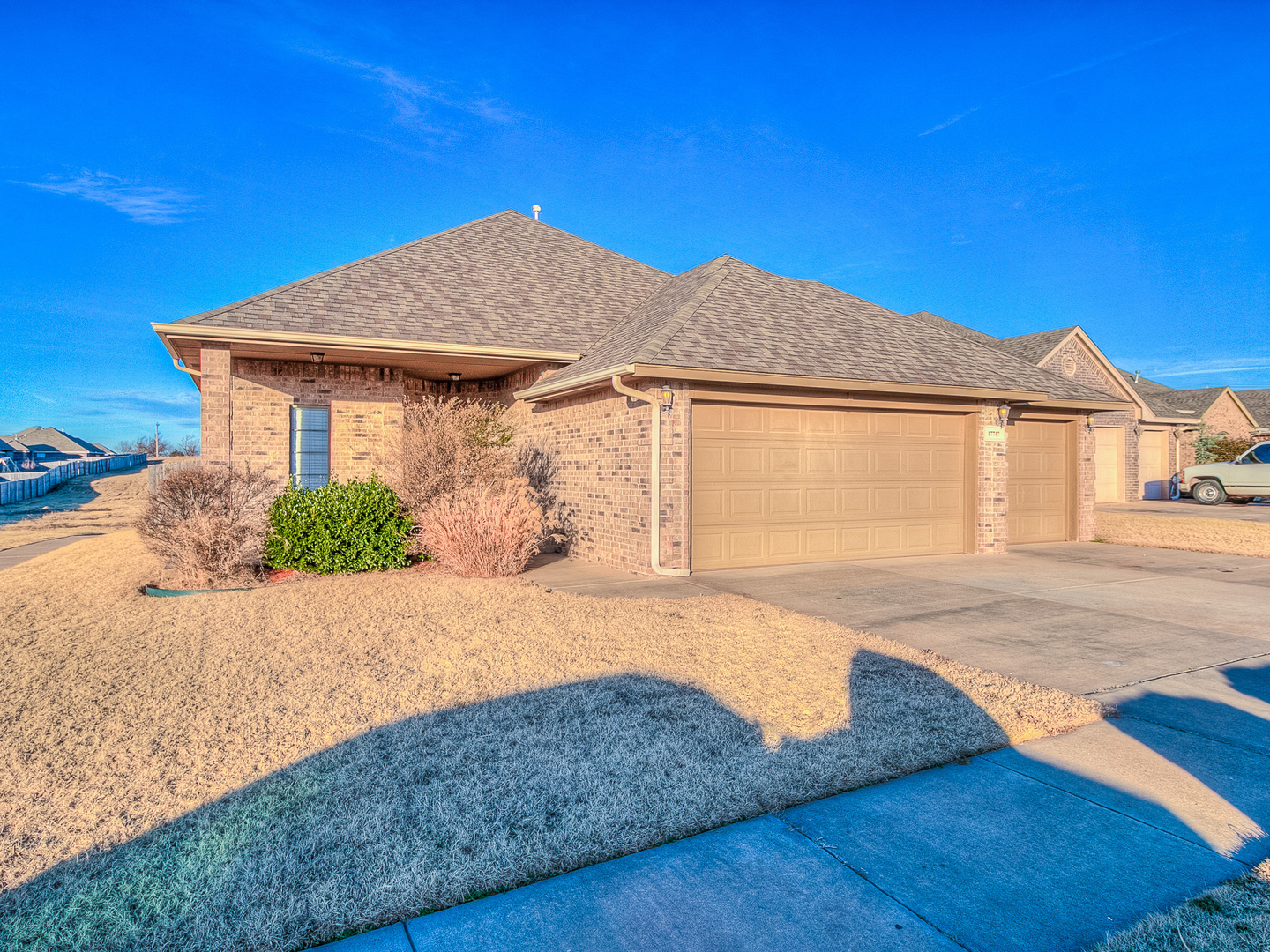Edmond House: 17717 Spacious Sky Ct